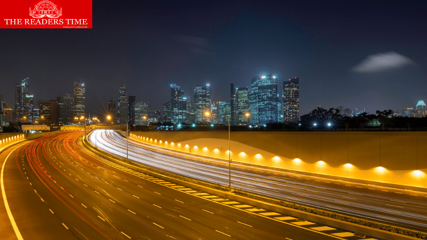 Delhi Mumbai expressway in India