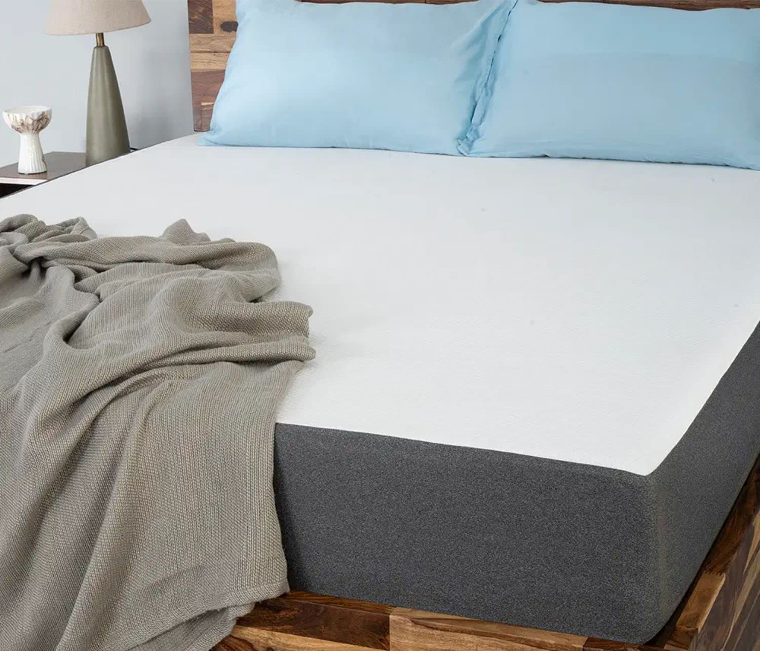 Wakefit 10-inch Medium Firm mattress