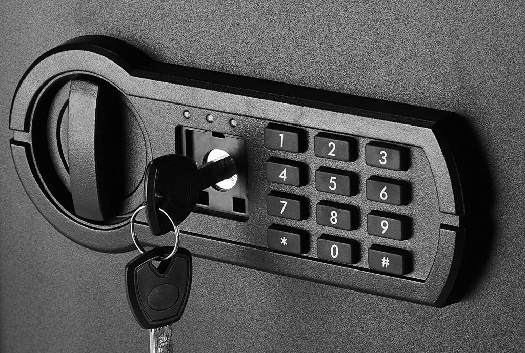 AmazonBasics Digital safe with electonic keypad locker for Home