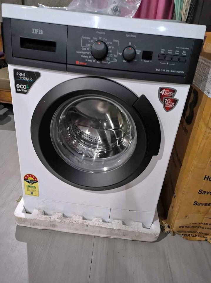 IFB 6 Kg Washing Machine (DIVA AQUA BXS 6008) image captured while testing in a store