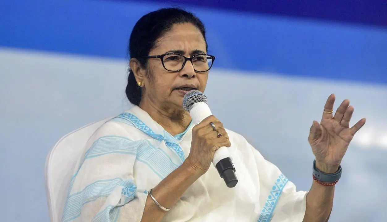 Mamata Banerjee says she won’t disturb Prime Minister Narendra Modi over the state’s financial dues