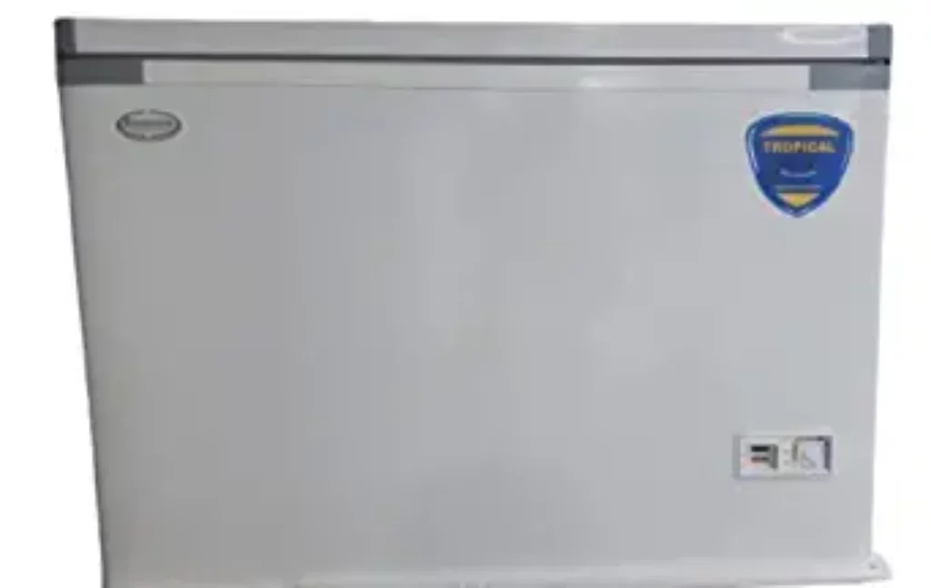 EURONOVA EHF-320 Multifunctional Single Door Hard Top 320 Litres Deep Freezer and Cooler
