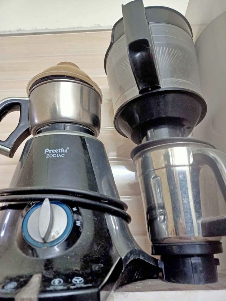 Preethi Plastic Zodiac 2.0 1000 Watt mixer grinder with Jars