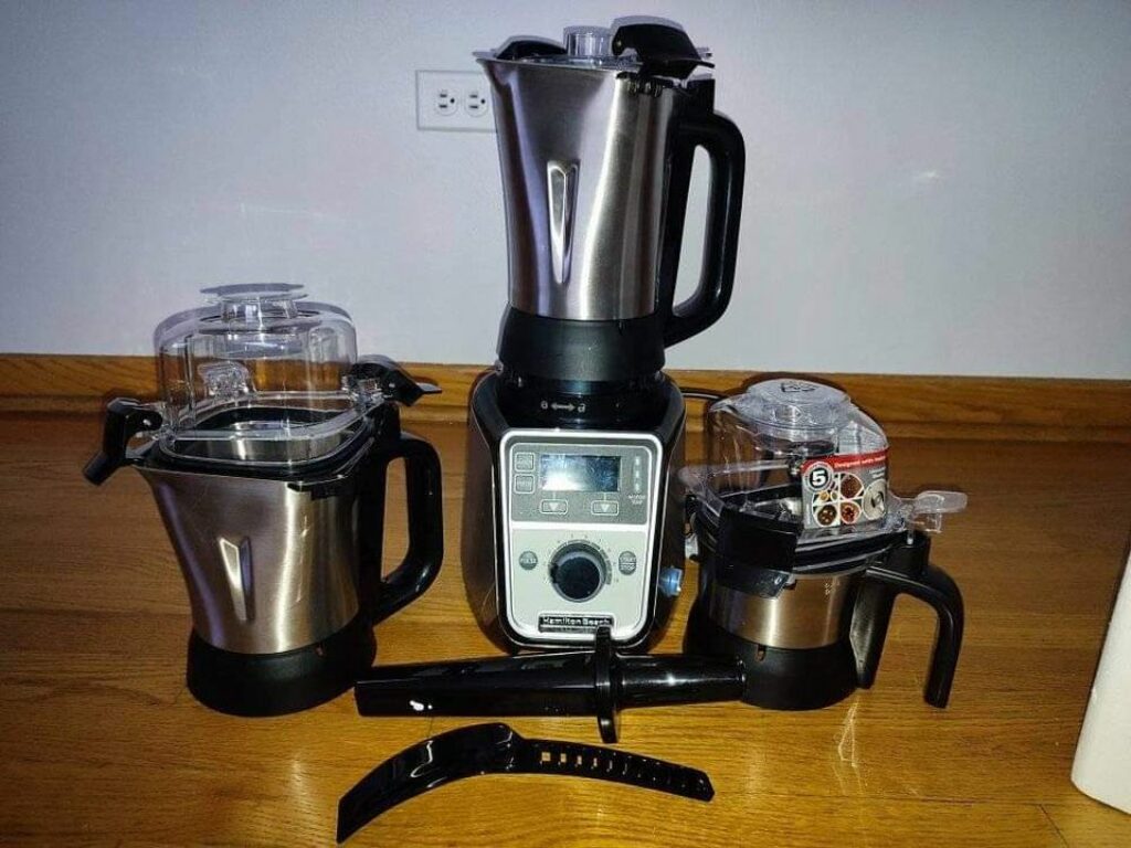 Hamilton Beach Professional Juicer Mixer Grinder 58770-IN with attachments