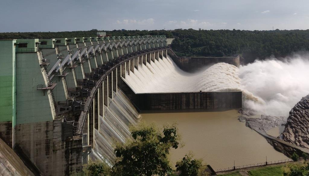 Indirasagar Dam Water discharge