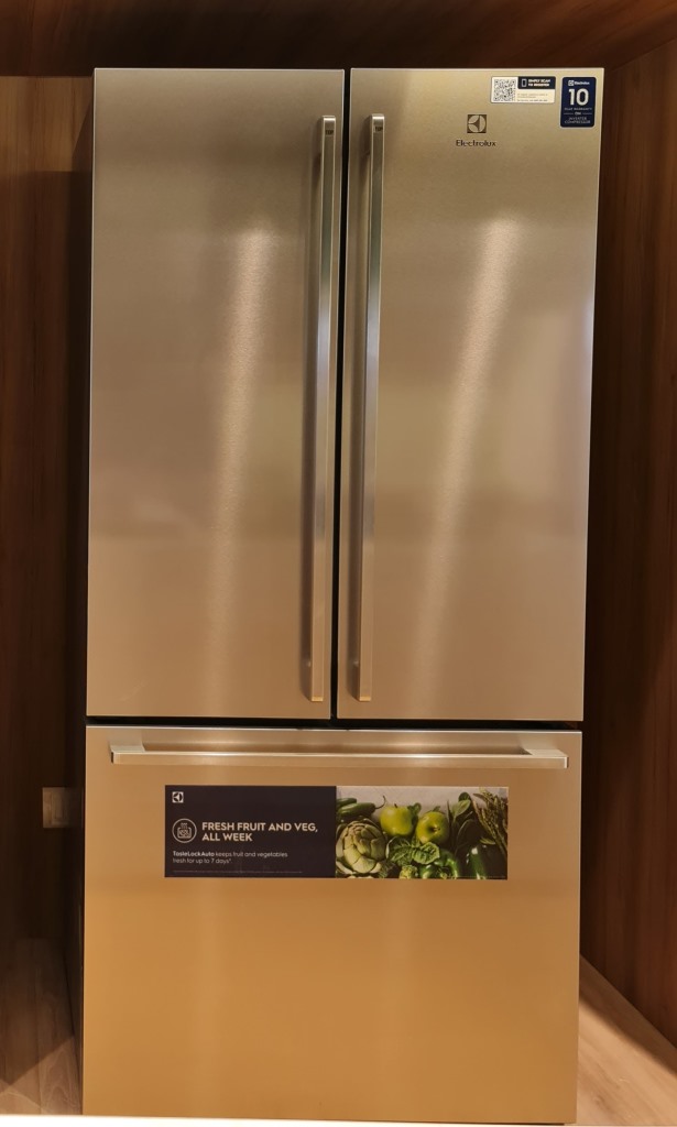 Electrolux 600L Frost Free Inverter French Door Refrigerator installed
